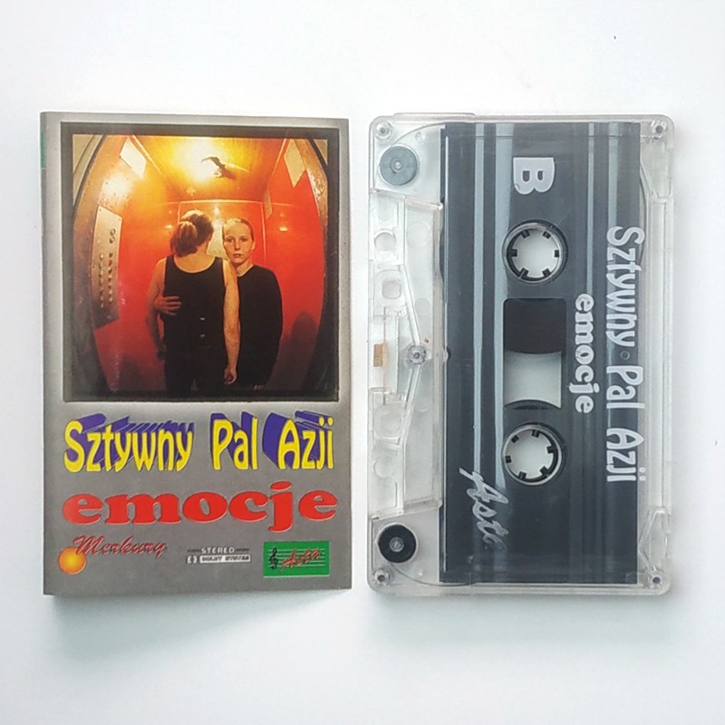 Sztywny Pal Azji – Emocje